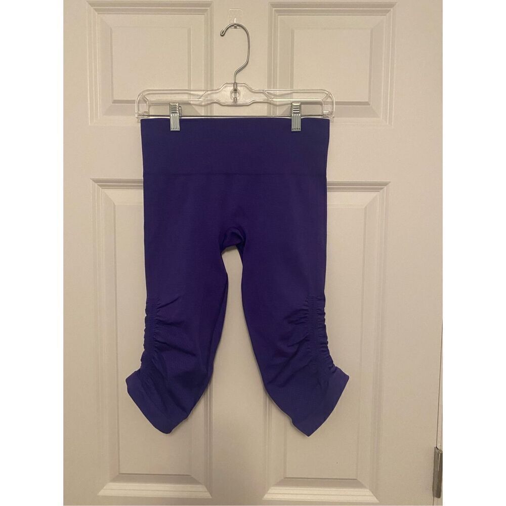 Lululemon leggings in the flow seamless crop Capri